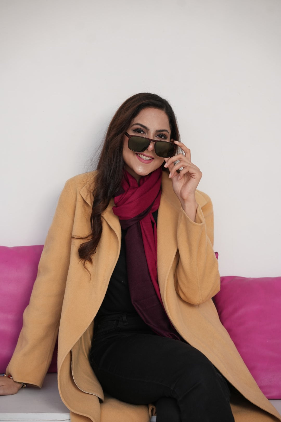 Woolen Two-Tone Scarf (Red & Dark Red)