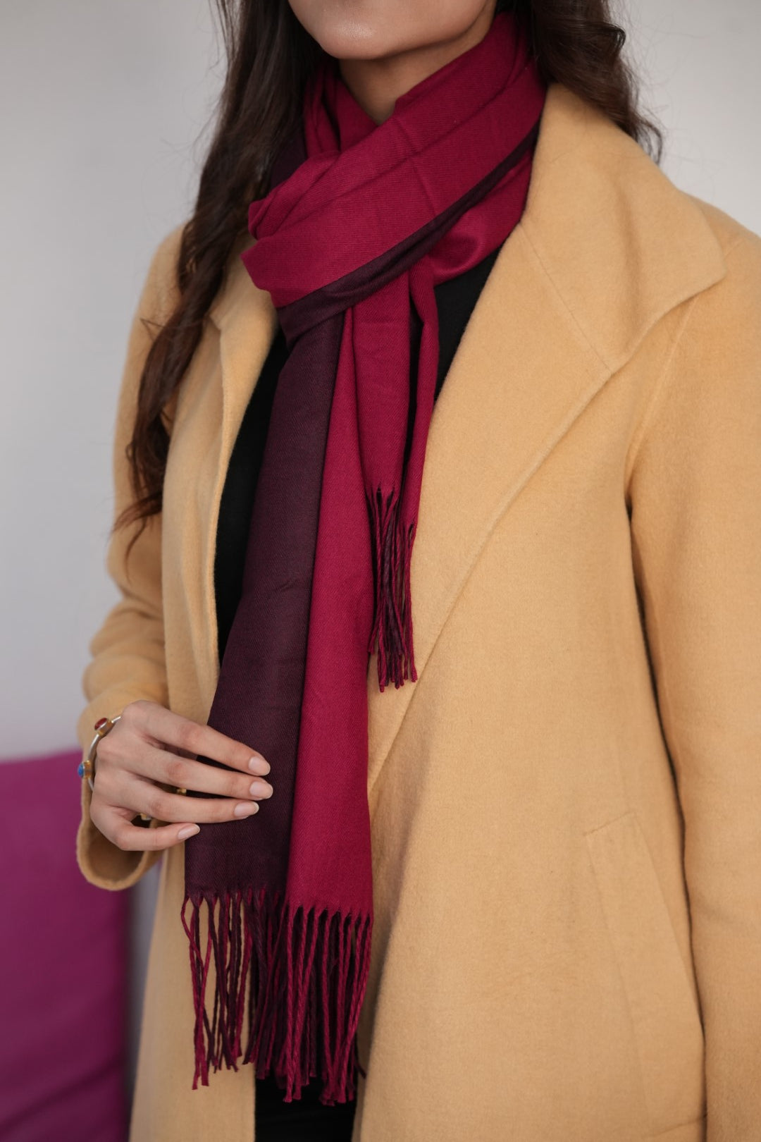 Woolen Two-Tone Scarf (Red & Dark Red)